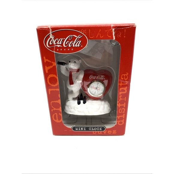 Coca-Cola Mini Clock Polar Bear w/Heart Vintage 2001 CCM67 3" Tested Working 377 - Picture 2 of 16
